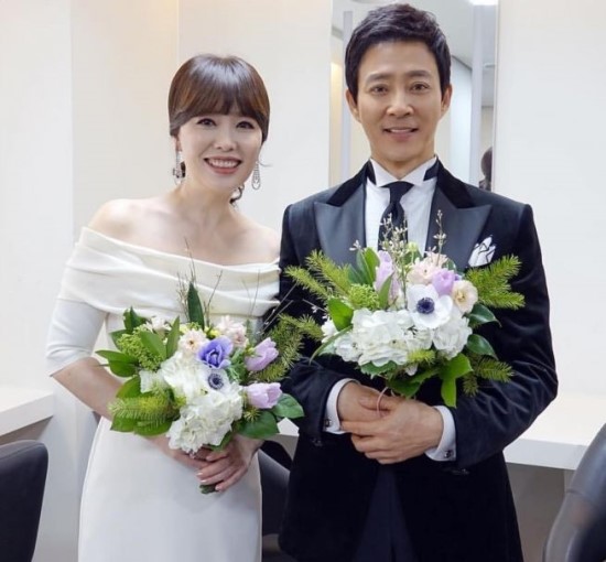 최수종 나이? 지난해 하희라와 50대에 은혼식 맞아 최수종 나이? 지난해 하희라와 50대에 은혼식 맞아