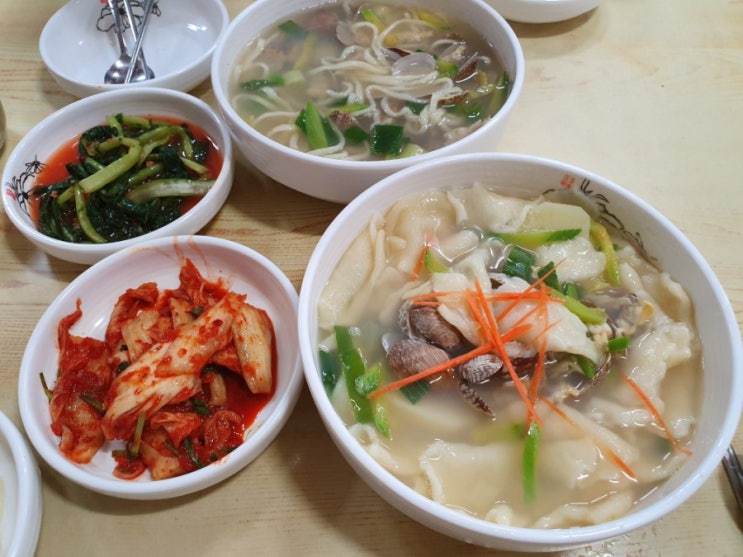 서울 오류동 맛집 <청솔칼국수> 시원한 국물이 땡길 때 바지락칼국수 먹으러 가자!