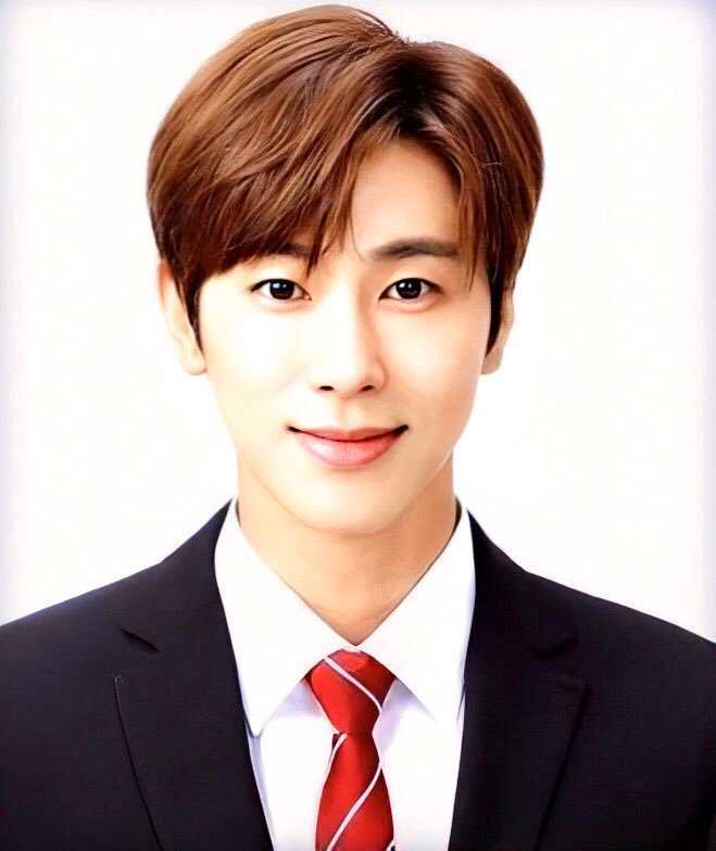  놀면 뭐 하니? 대한민국 라이브 유노윤호 증명사진