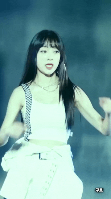  에이프릴 진솔