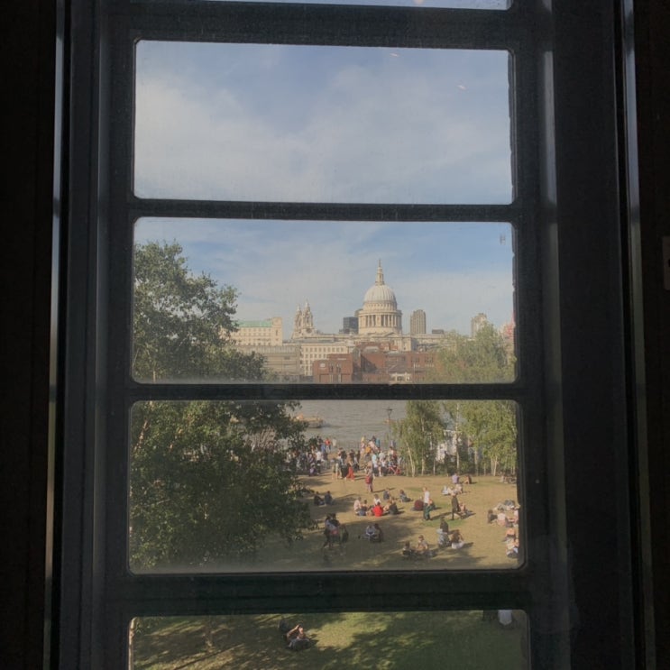  [D+27] - Tate Modern