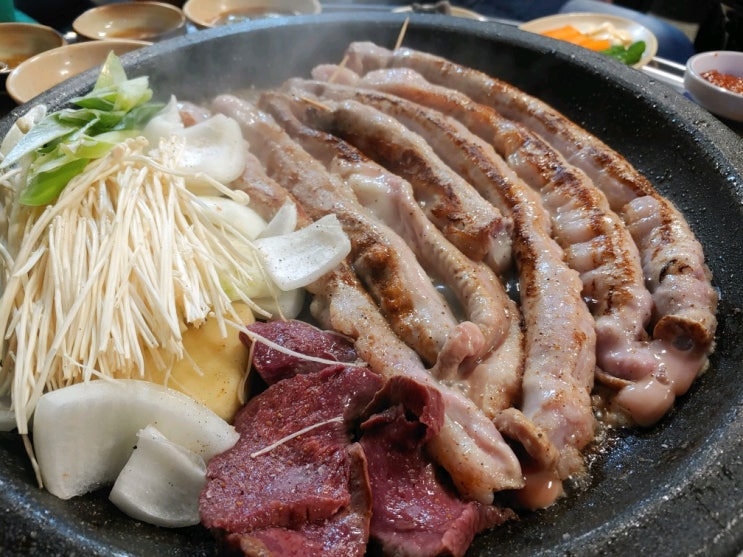  사당 맛집곱창구이 - 마늘이 쏙쏙