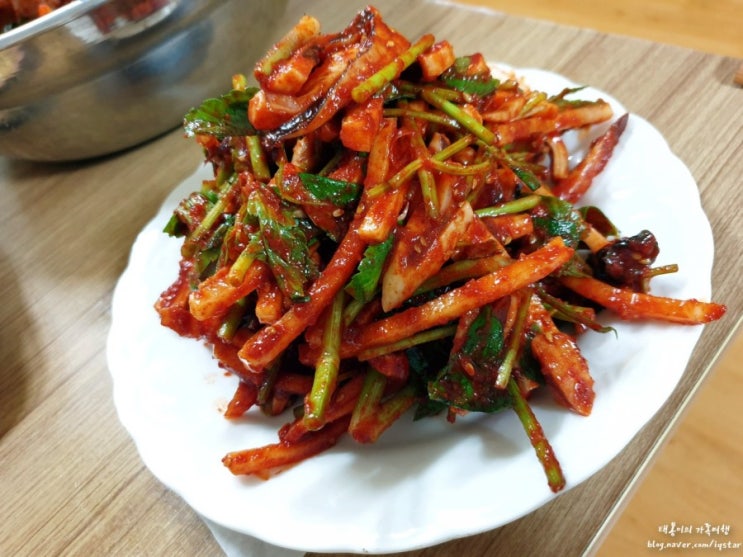  대구 내당동 맛집::반고개역 횟집 매콤한 무침회가 맛있는 늘푸른무침회 태봉이