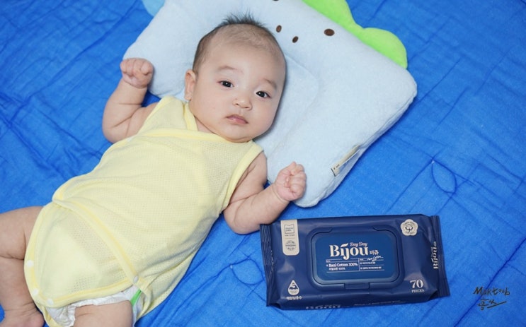  코튼100% 아기물티슈 , 해양심층수 들어있는 데이데이비쥬