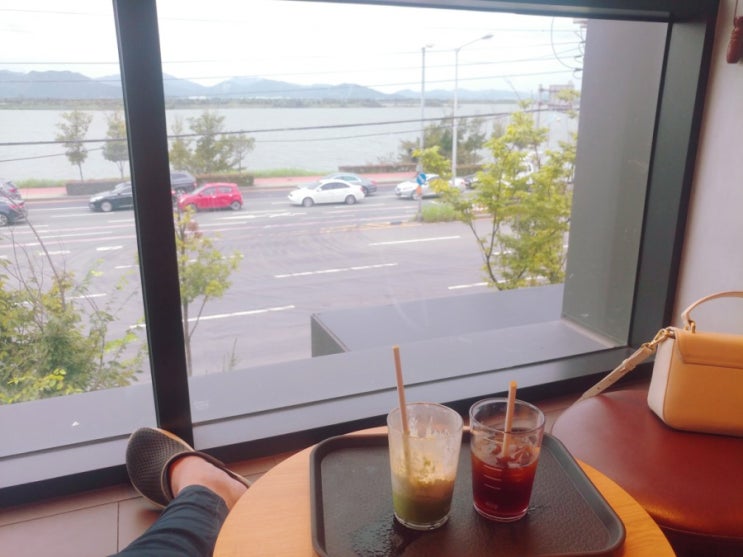 추석연휴 방문(을숙도강변 스타벅스/서대신동 언양숯불장어구이/수암 트레비어) 추석연휴 방문(을숙도강변 스타벅스/서대신동 언양숯불장어구이/수암 트레비어)