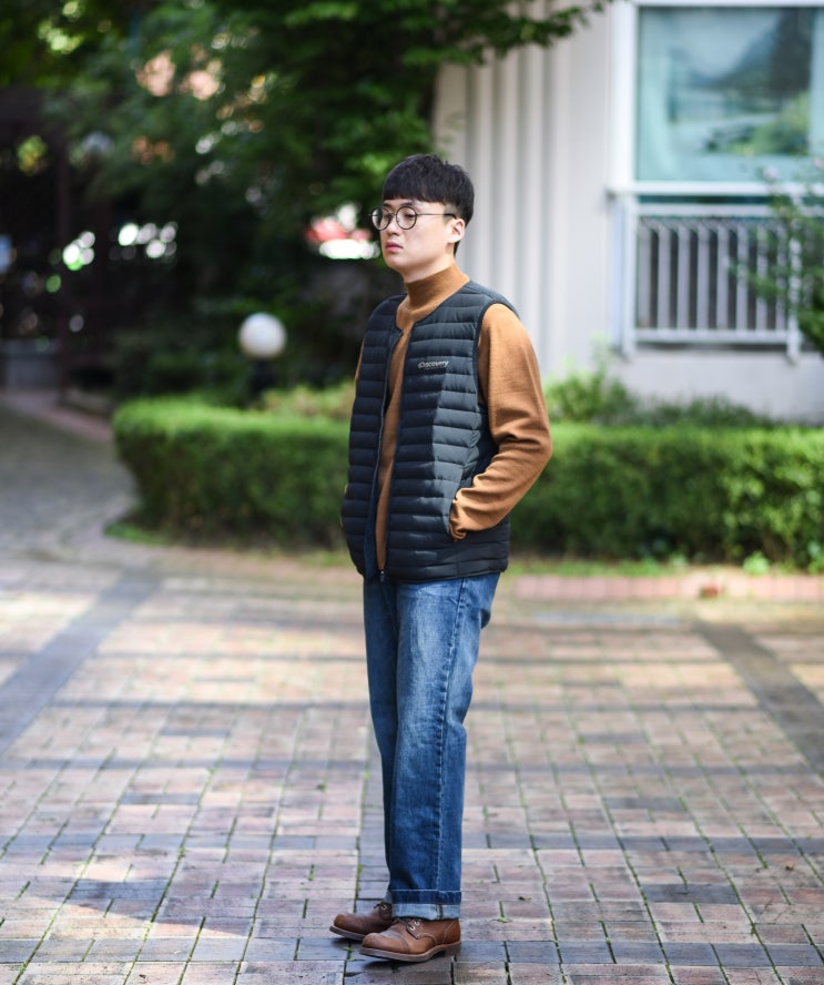  남자경량패딩 디스커버리 튜브다운 간절기 아우터로 선택했어요