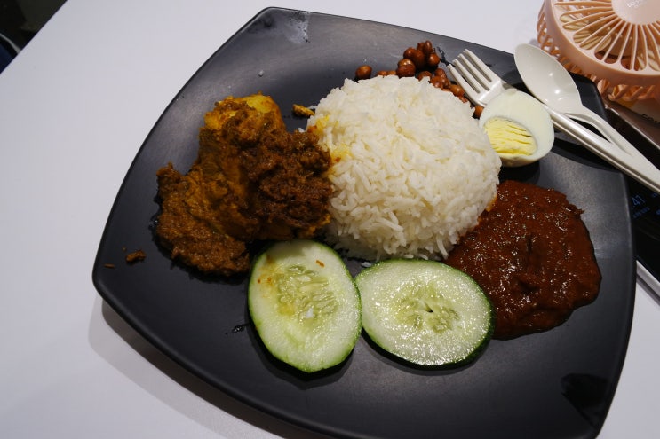  말레이시아 쿠알라룸푸르 공항 맛집 / L게이트 환승