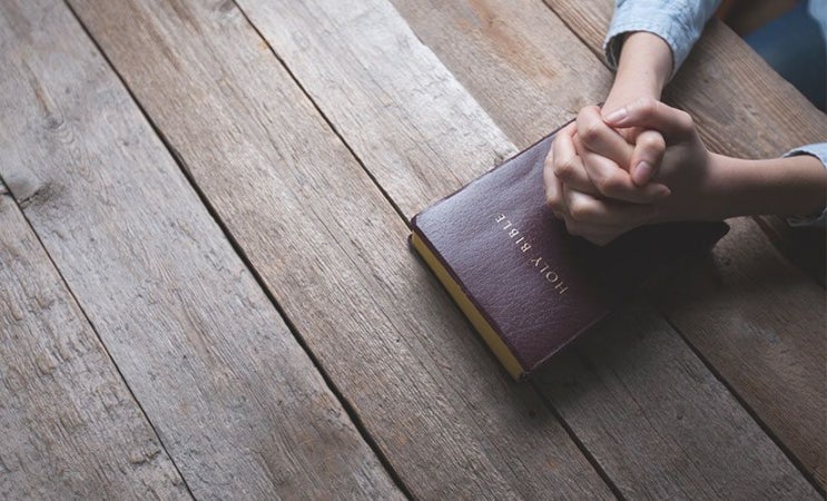  pray