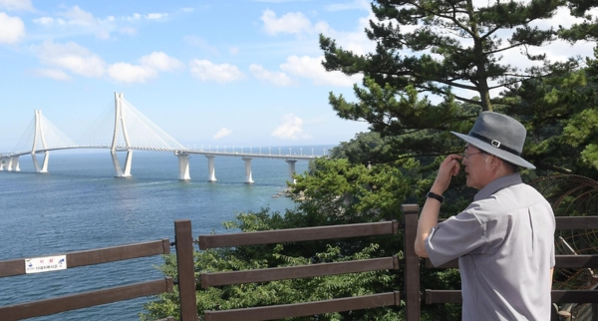  대통령 별장 '저도', 47년만에 시험 개방