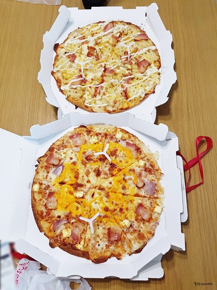  피자헛 메가크런치 메가더블세트 순삭포테이토 & 폭폭치즈 1+1 피자