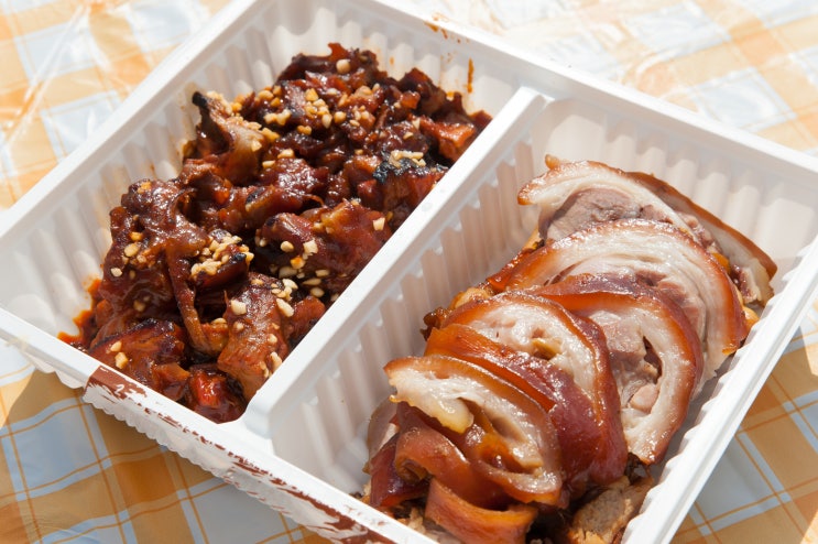 상암 맛집 '만족오향족발 포장해서 노을캠핑장으로'