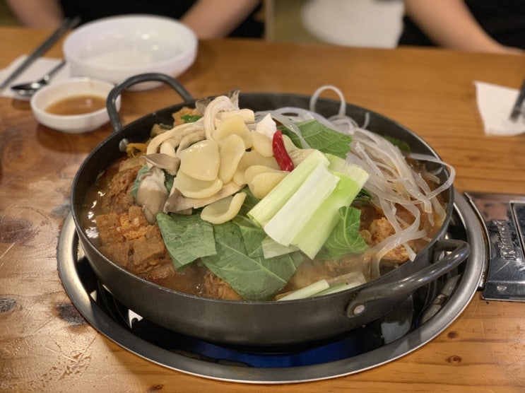  시흥 삼미시장 맛집 :: 감자마루 뼈찜 감자탕 24시 술집