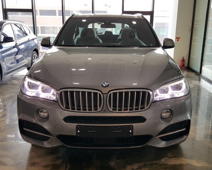  BMW X5 M50d 출고 후기 (스페이스 그레이 / 모카 브라운) (신형 가격 출고 시승 프로모션 할인 풀체인지 M 구형 40d 비교 30d 재고 할인)