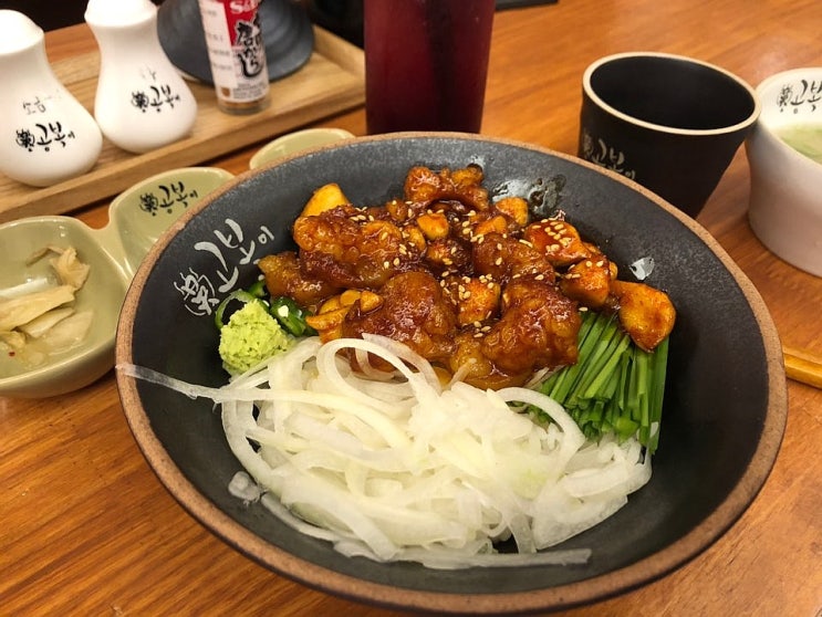  [문정] 서울 송파구 문정동 문정역 맛집 정갈한 한끼 식사 그리고 대창덮밥 추천집! 오공복이/ 사골고기국밥/ 호르몬동/ 닭껍질교자/ 블루베리에이드