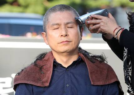 삭발' 황교안 효과는 과연??? 삭발' 황교안 효과는 과연???