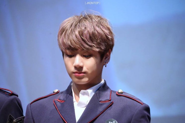  방탄소년단 정국 향한 필리핀 여배우 '리자 소베라노' 사랑 고백 이어 남팬들 애정까지…
