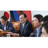 與, 조국 정국 속 '조용한' 총선 준비..이달 첫 영입인사 발표(종합) 與, 조국 정국 속 '조용한' 총선 준비..이달 첫 영입인사 발표(종합)