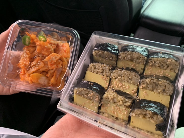  제주도 동문시장 맛집, 전복 김밥으로 유명한 제주 김만복 동문시장점