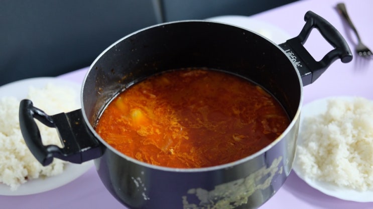  [D+31]두번째 스페인 산티아고 순례길, 문선생의 요리교실에서 탄생한 지옥문 켈베로스의 불순물 찌개 먹는 썰