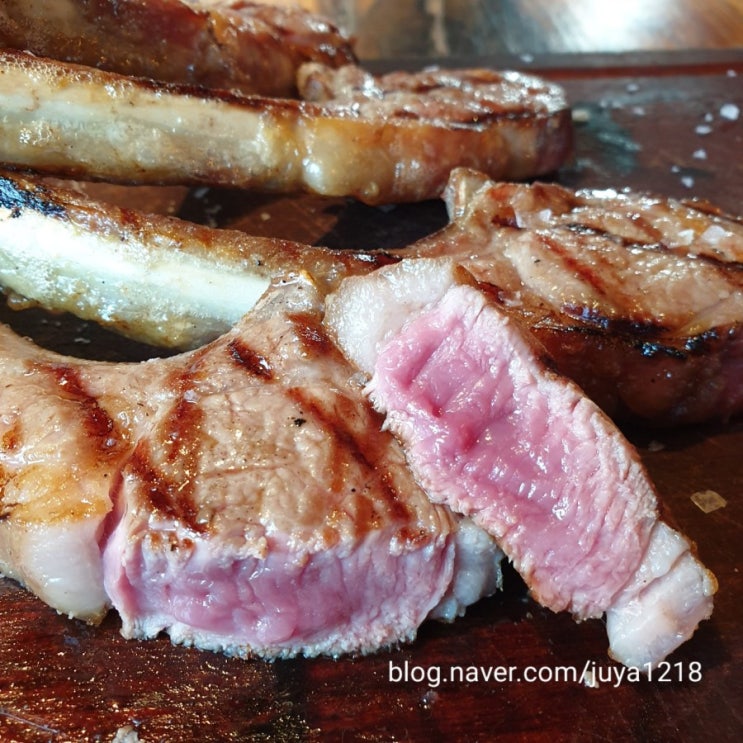 [이스탄불 맛집] Nurs-et 인스타 팔로워 2천3백만명을 거느린 소금뿌리는 요리사 Saltbae의 스테이크 레스토랑, 인생양갈비
