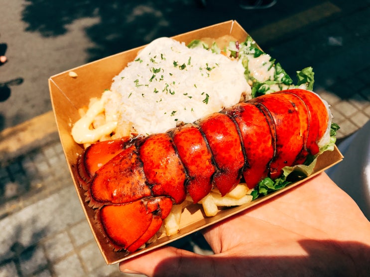  전주 당일치기 여행기(한옥마을 -랍스터,바게트버거,새우만두,문어꼬치,치즈문어강정,치즈구이까지 당일치기 먹거리여행 그리고 즉석헤나랑 DIY향수)