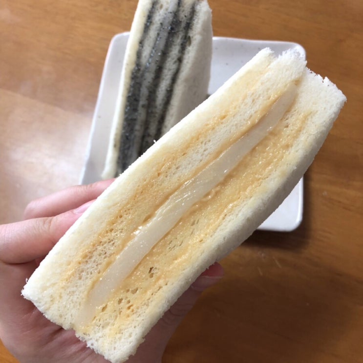  요즘 핫한 홍루이젠 흑임자/인절미 샌드위치 냠냠쓰
