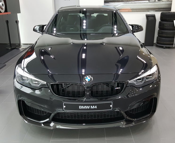  BMW M4 CS Coupe (블랙 사파이어 / 메리노 블랙) (신형 4시리즈 가격 출고 프로모션 할인 비교 C63 풀체인지 컴패티션 컴페티션 사일런스 M퍼포먼스)