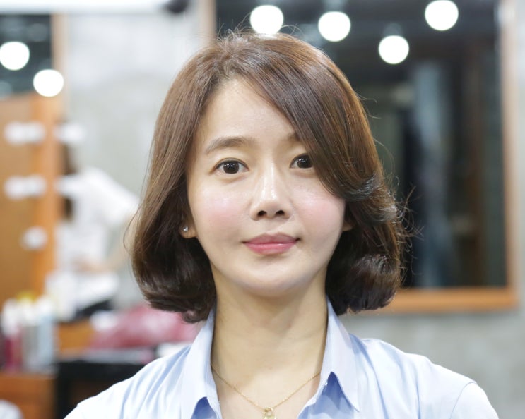  중단발 헤어스타일 예쁘게 하려면 단발펌 해야겠죠?