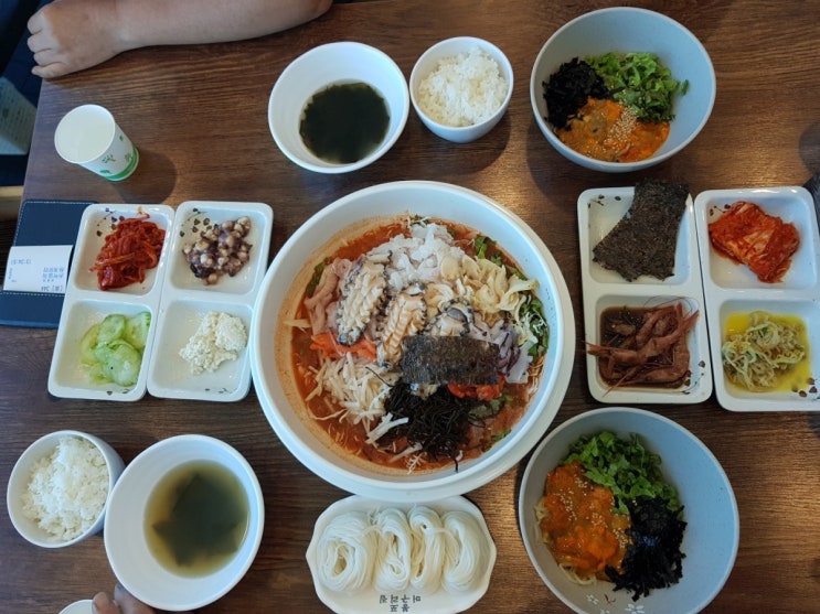  전복,성게 물회 함냐함냐 한그릇 뚝딱 !