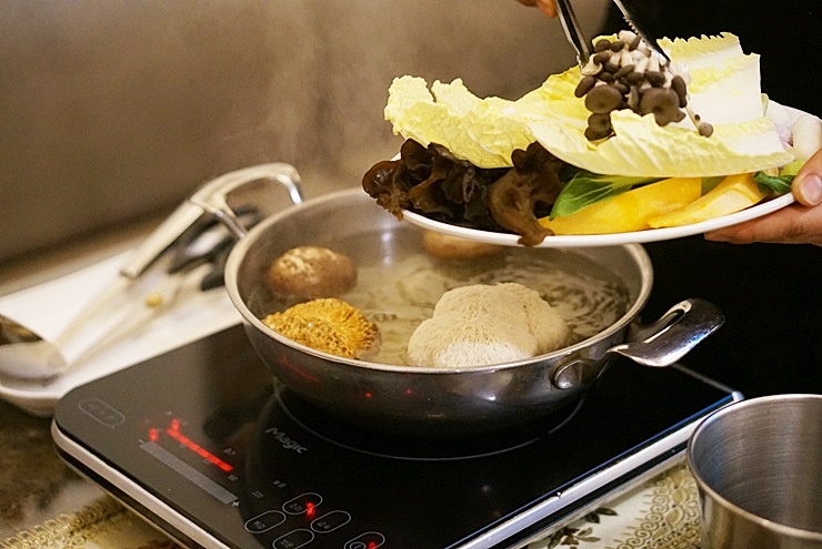  방이동 먹자골목 맛집 엄마랑 데이트 메뉴는 샤브샤브장소는 홈수끼