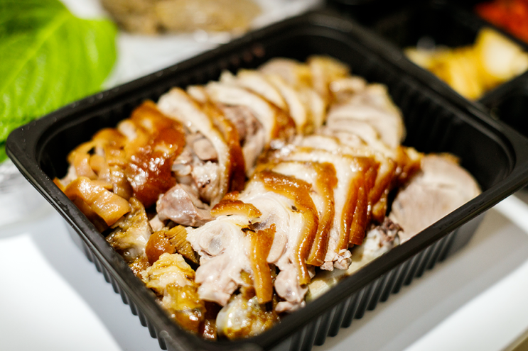  강남족발맛집 두배족발 본점 앞다리 핵맛! 논현 배달맛집추천.