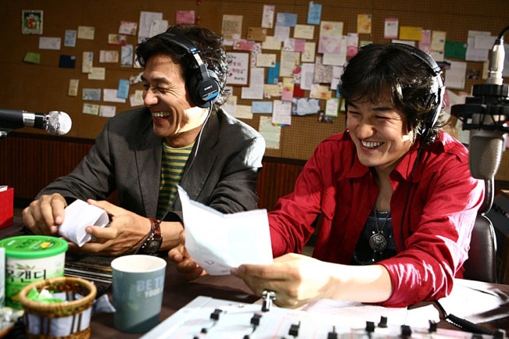 한국 영화 속 라디오 디제이
