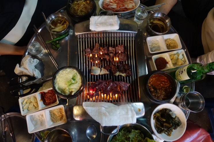  종로 갈매기살골목 육즙이 살아있어 맛있는 '광주집'