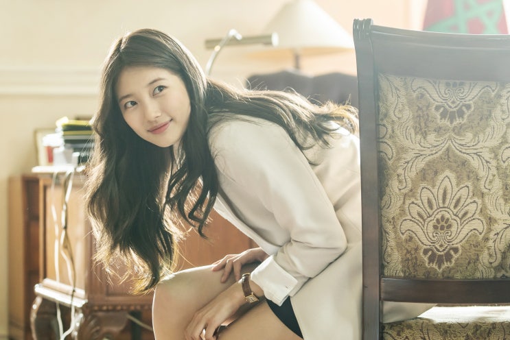  배가본드 수지 메이크업은 랑콤 파운데이션 & 립스틱으로 (뗑 이돌 파운데이션 / 압솔뤼 루즈 쉬어)