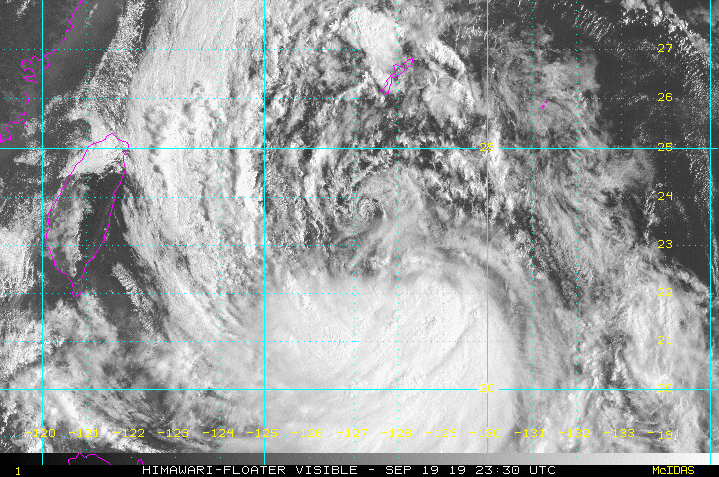 제 17호 태풍 타파(201917, 18W TS TAPAH), 일본 오키나와 현 일대 해상에서 본격적 북상 시작. 22일 밤쯤 한반도 남동부 인접 전망.