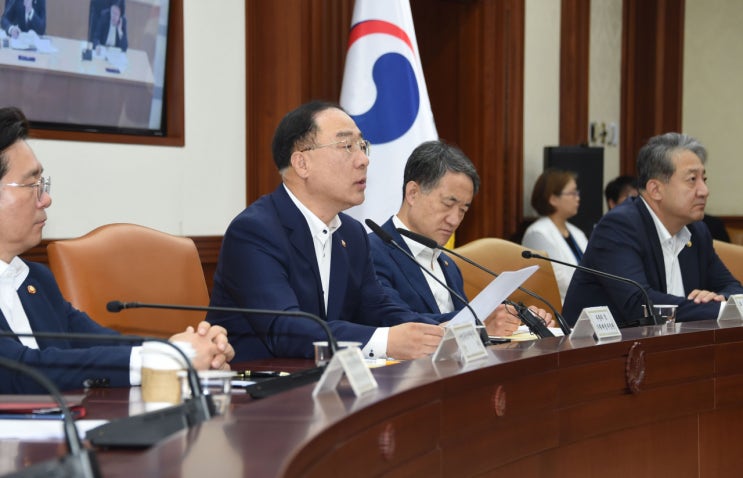  홍남기 “WTO 개도국 특혜 유지 근본고민 필요…국익 최우선 대응”