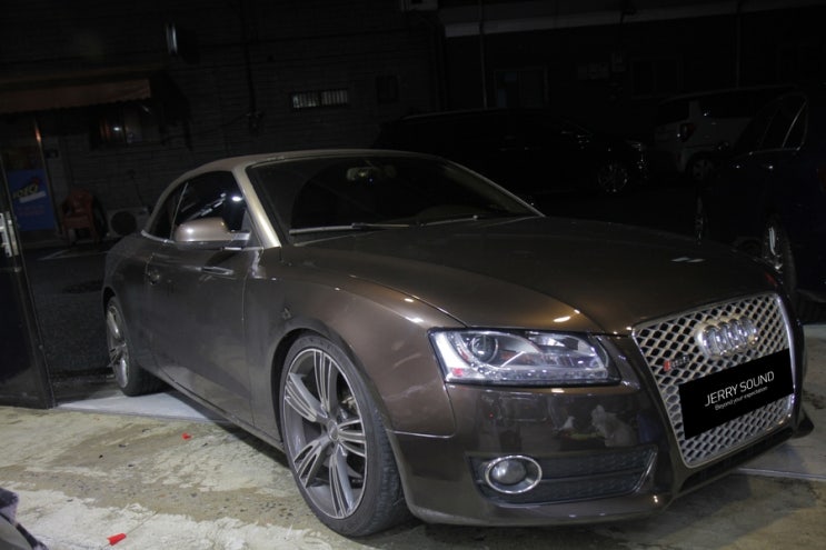  아우디 A5 카브리올레 최고급 블루투스 시공
