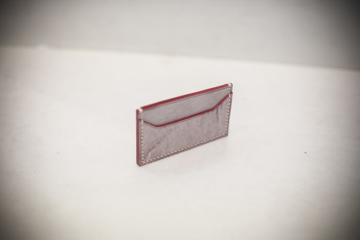  Waxed Leather Credit Card Holder in Red