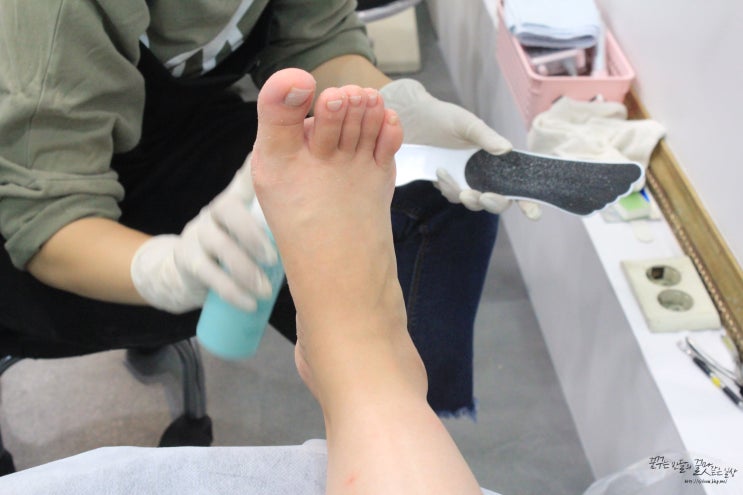  목동네일 포쉬네일목동점 에서 발스파와 발각질제거까지