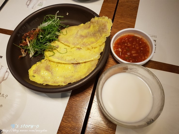  비 오는 날 가기 좋은 홍대 막걸리 무한리필 집 느린마을 양조장