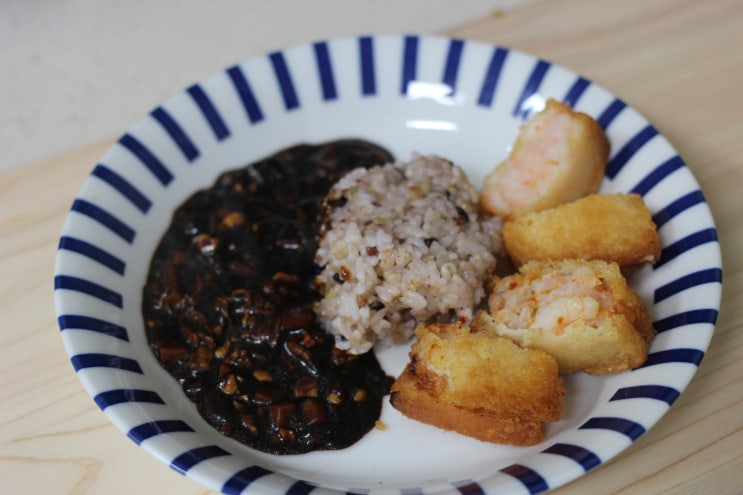  마야콩짜장 멘보샤맛집 전설의콩짜장 택배로 맛보다!