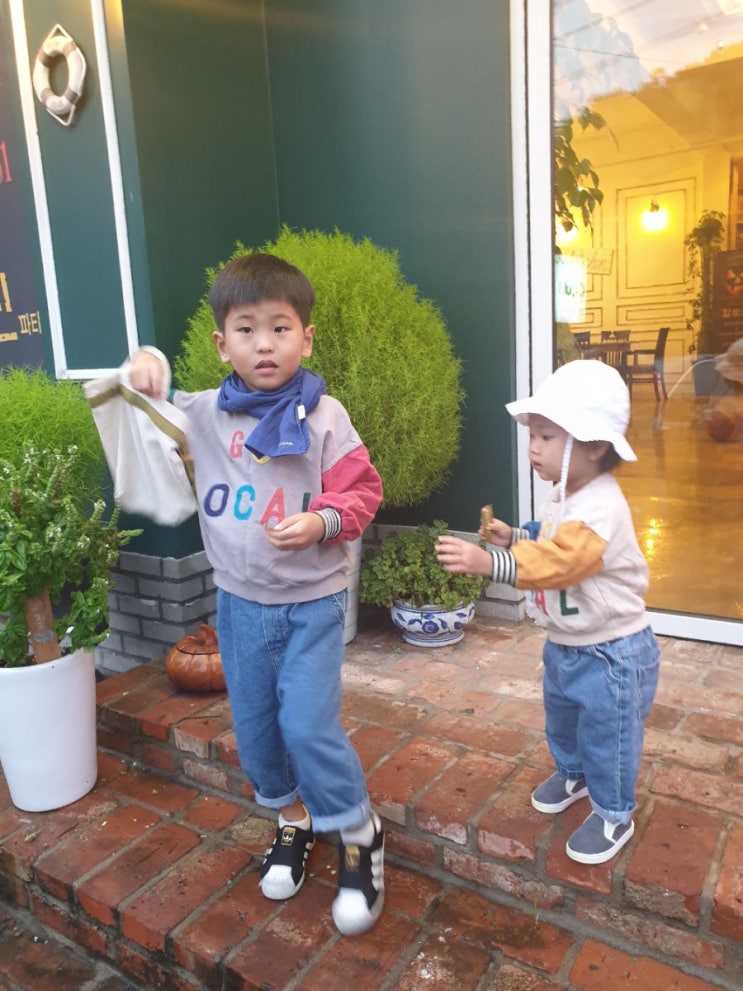  친환경 소재로 안심하고 입힐 수 있는 우리아기 머플러, 율그란 무형광 오가닉 거즈유아머플러