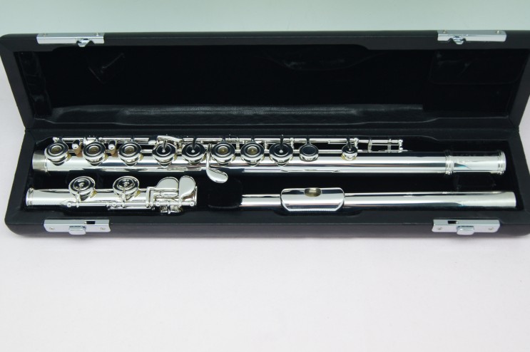[플룻중고] 야마하 핸드메이드 YFL584 헤드실버 플룻 중고 판매