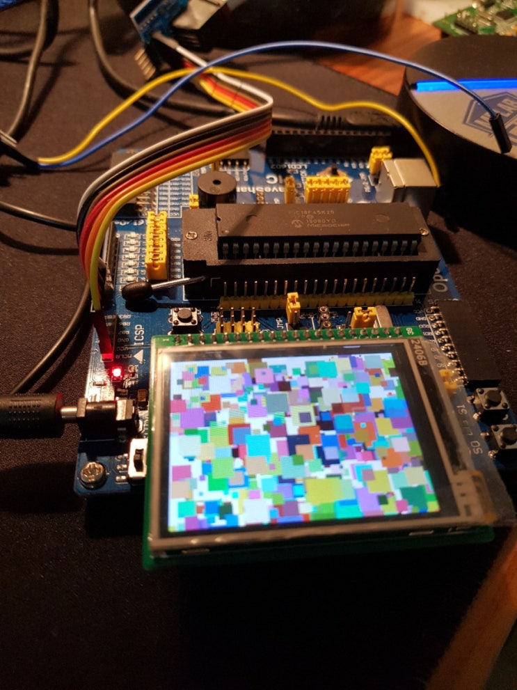  [PIC18F] SPI Master + BD663474 LCD library