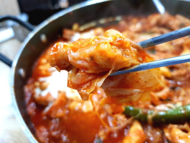  닭갈비가 먹고싶을 땐, 그대랑 닭갈비 (Feat.치즈사리 필수)