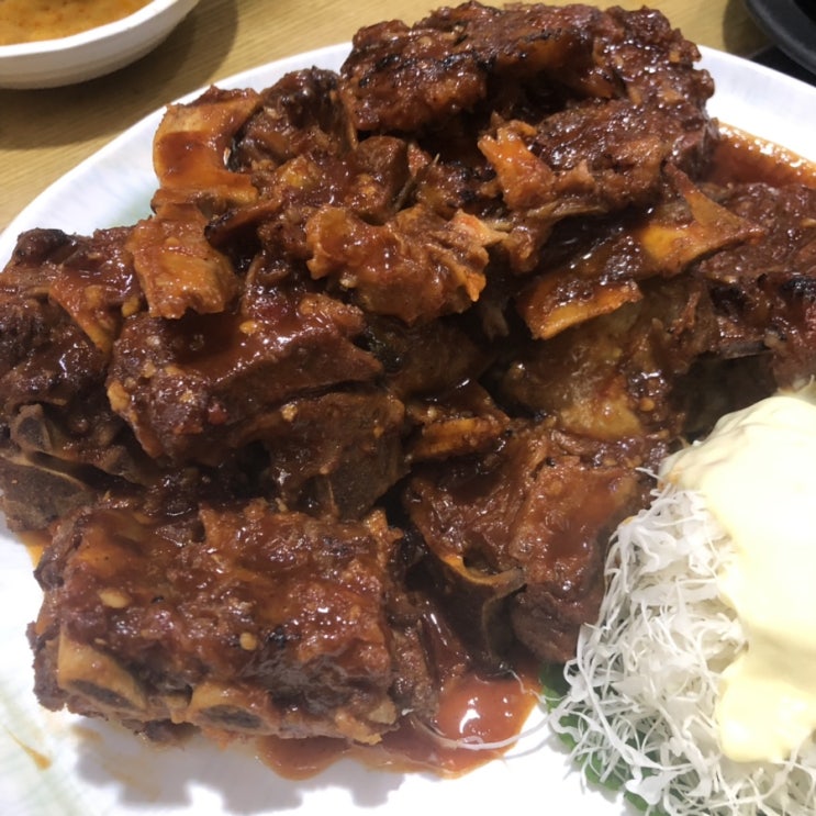  선릉 맛집 뼈 숯불구이 신동궁 뼈찜 맛집 반했당