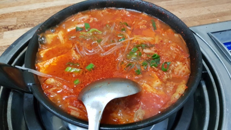  6000원 가성비 좋은 김치찌개 @낙곱새, 영등포