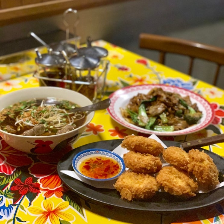  #190923 압구정로데오 맛집 - 소이연남마오