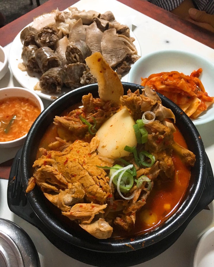  을지로 맛집 : 동원집 감자탕 아니죠 감자국이죠! 술이 술술 들어가는 곳