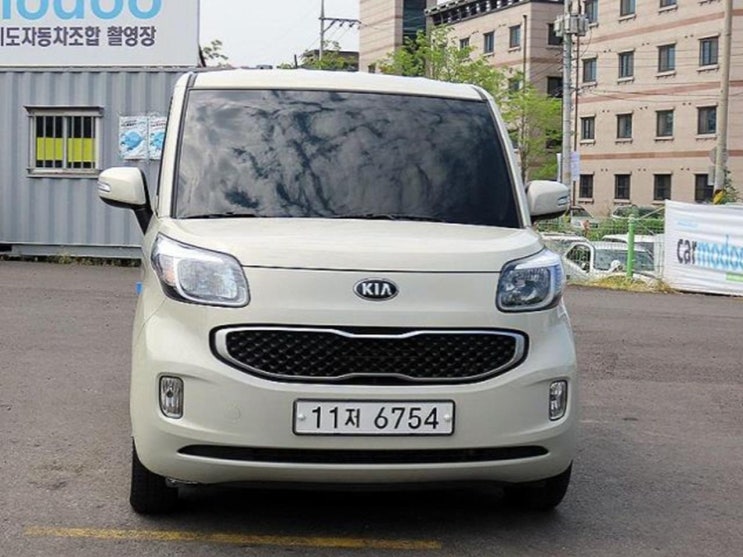  2015 기아 레이 럭셔리 패밀리  18103km 무사고 중고차 전액할부 고민만 마시고~오세요~